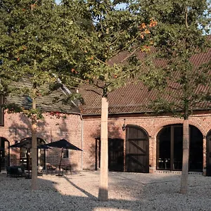 Lohauser Hof 3*, Düsseldorf Niemcy