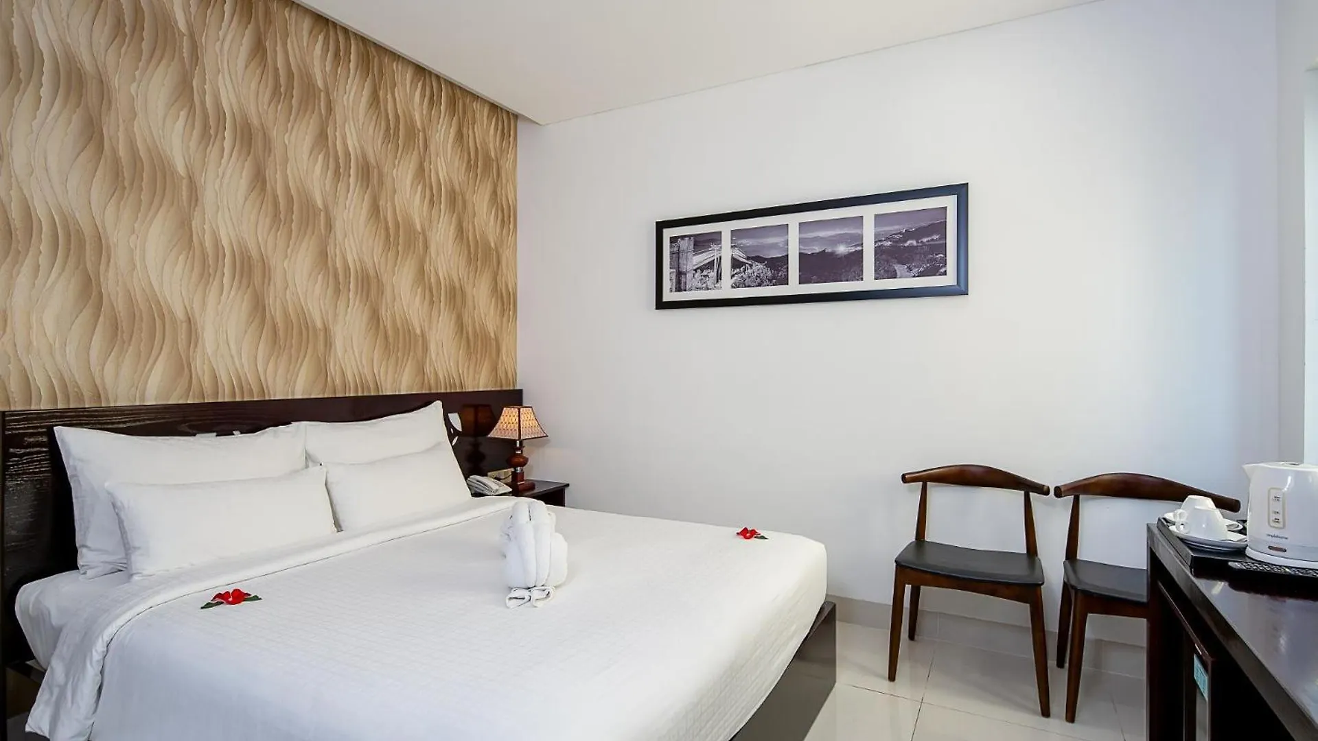 Dylan Hotel Danang 4*, Da Nang